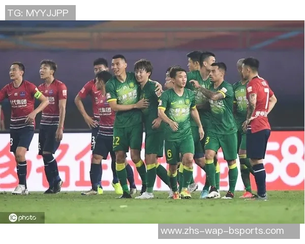 重庆当代迎战北京中赫争夺中超联赛关键三分激战即将上演